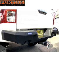 PARECHOC ARRIERE RIVAL POUR TOYOTA HILUX VIGO/REVO 2011+