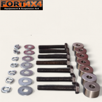 KIT CALE RABAISSEMENT (-15MM) BOITE / MOTEUR comprend : 7 x vis M10x70 FT 10.9 haute résistance, rondelles, rondelles GROWER M10, entretoises INOX 15 mm à placer entre les supports du moteur/boîte et le châssis pour obtenir le rabaissement